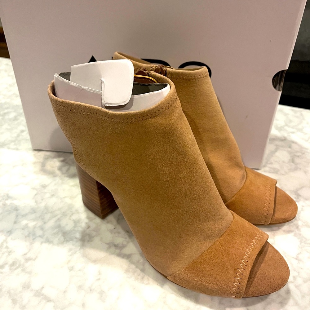 ALDO Barefoot Peep Toe Chunky Sandals Booties